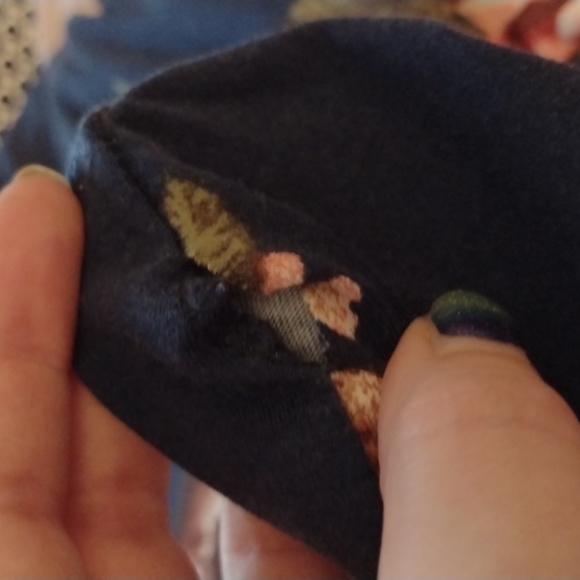 Floral Dress Size Large Great condition - Picture 8 of 16